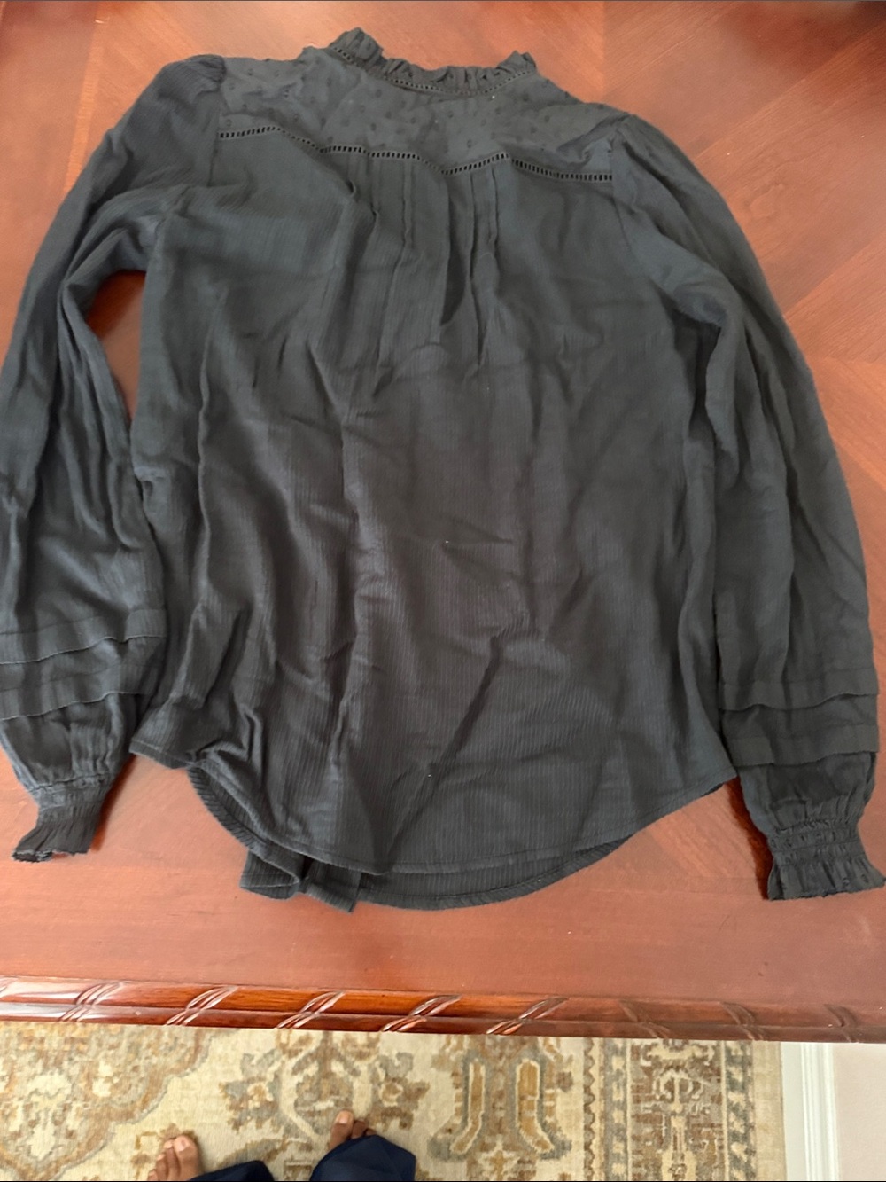 Quince organic cotton pheasant Black Ruffled Button-Front Blouse M - Picture 11 of 11